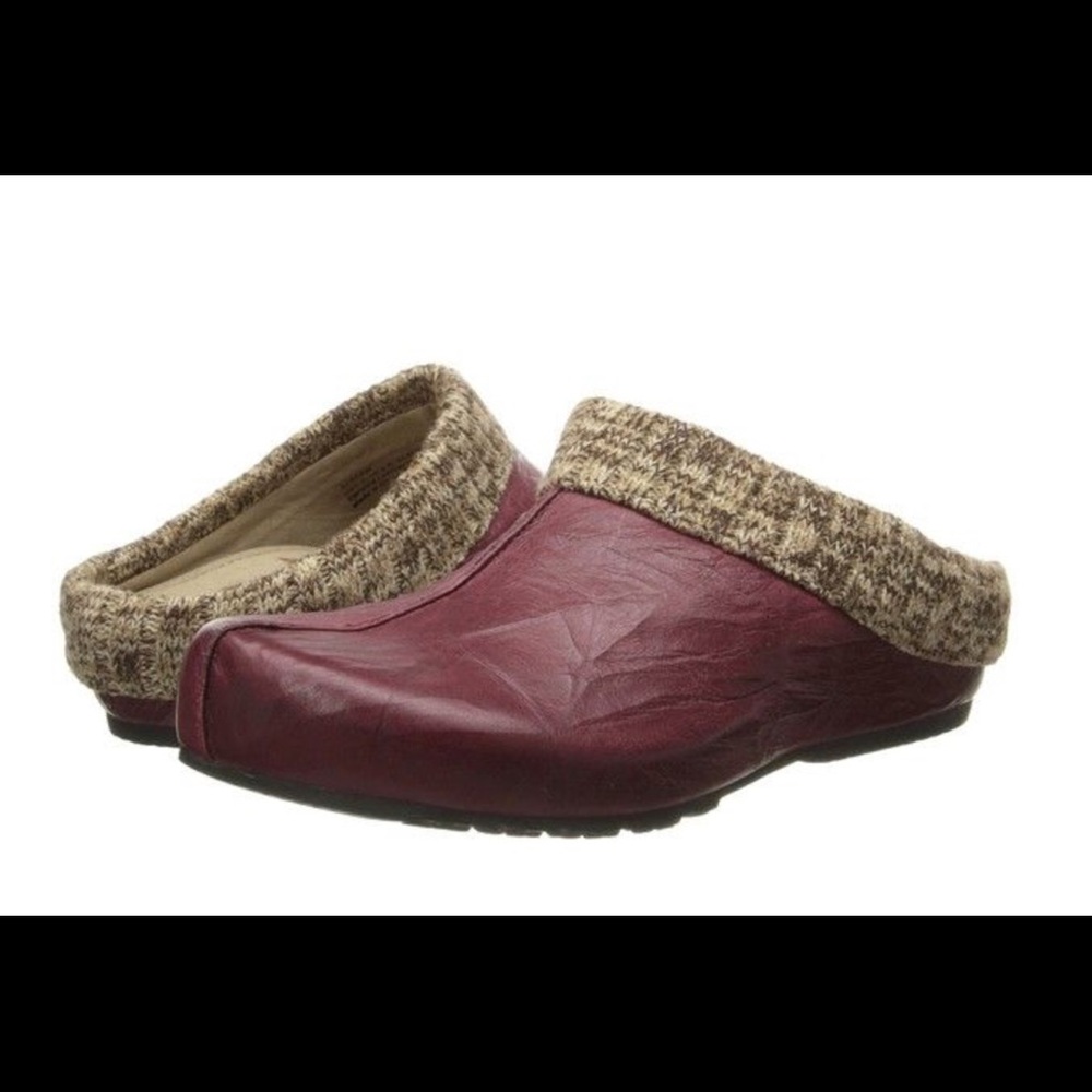 Aetrex Krista cork Clog Sweater Rim (Ruby) Women's